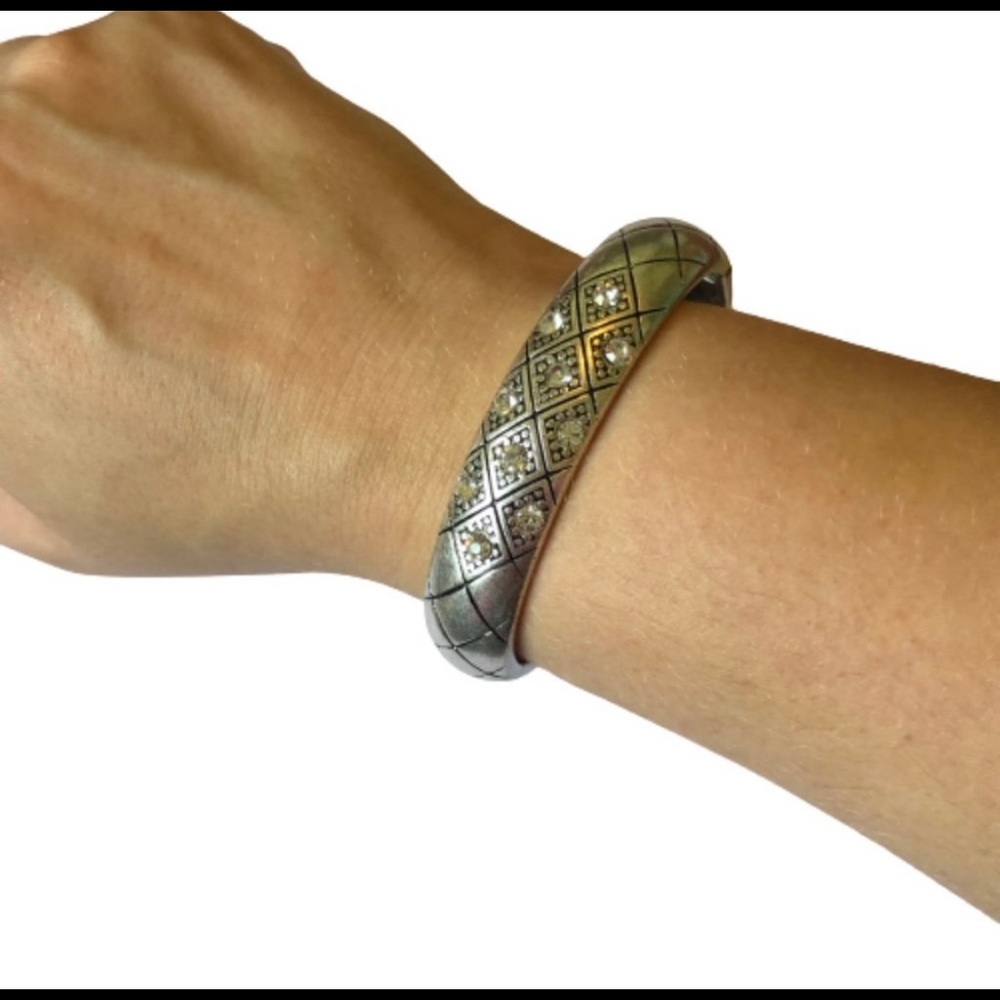 Premier Designs 7" Brass Tone Hinge Bracelet